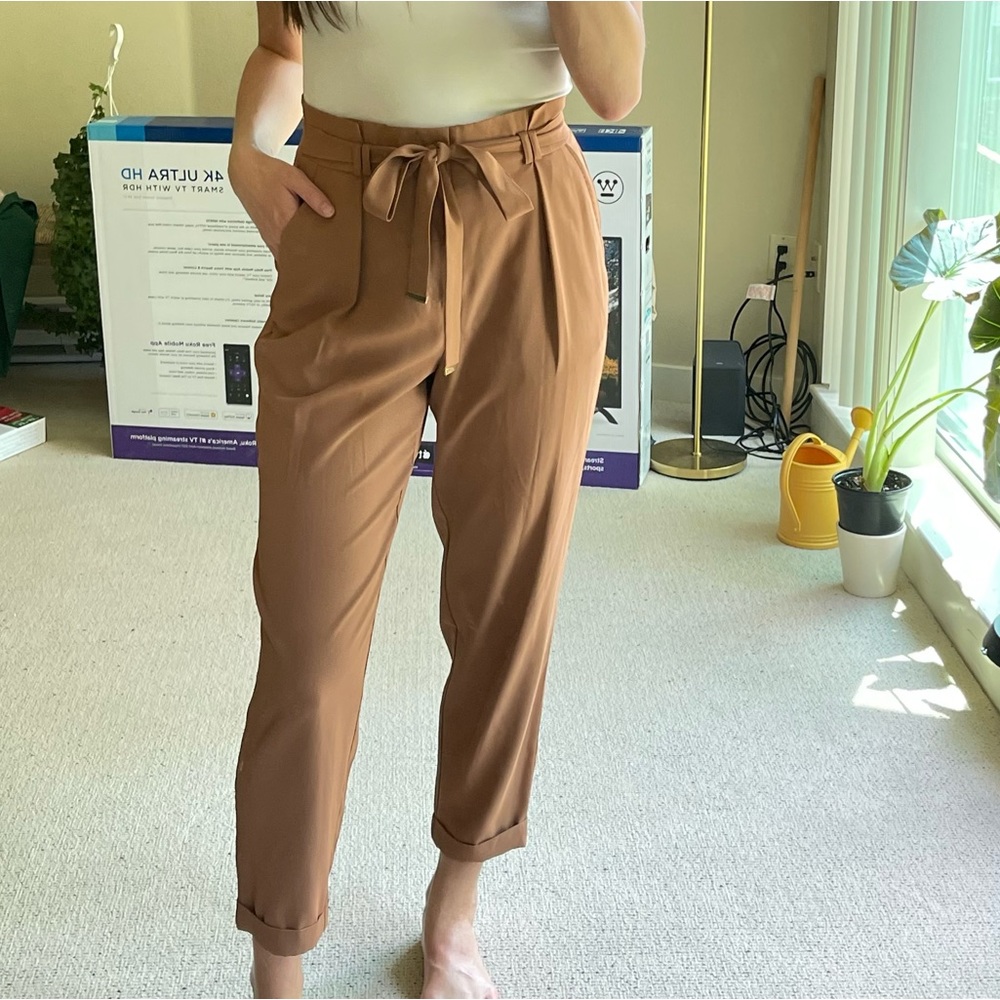 NA-KD Tie Front Cropped Pants
